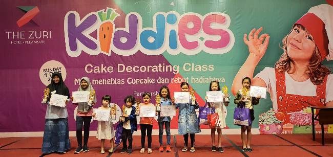 Suasana Event Kiddies Cake Decorating Class Zuri Hotel Pekanbaru