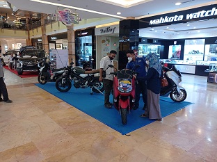 Yamaha menggelar pameran di Mal Ska Pekanbaru (foto/int)