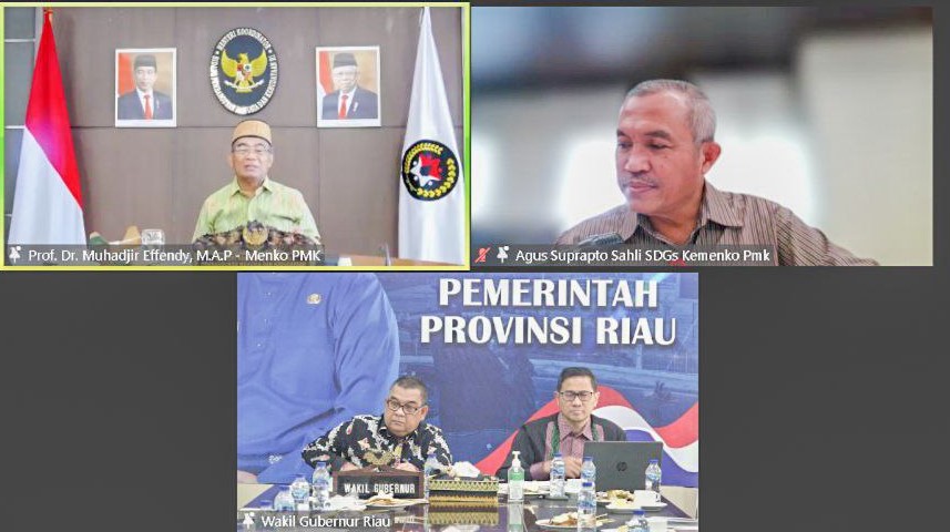 Menko PMK, Muhadjir Effendy dan Wagubri, Edy Natar Nasution.(foto: mcr)