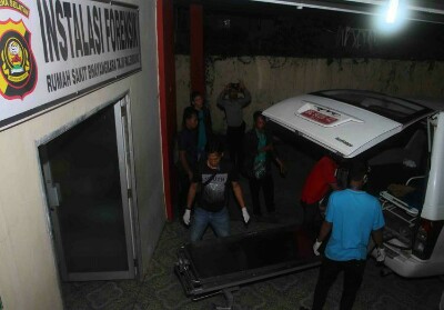Jenazah Karoman (40) saat berada di Rumah Sakit (RS) Bhayangkara Palembang untuk dilakukan visum, Kamis (6/6/2019).