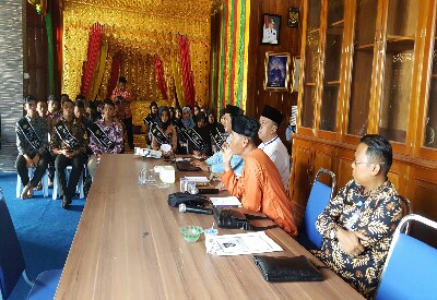 Bujang Dara Meranti melakukan kunjungan di LAMR Kepulauan Meranti, Kamis (4/7)2019) siang.