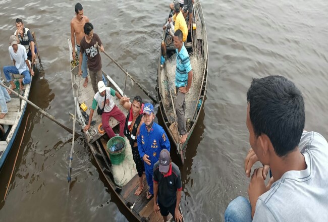 Nelayan Desa Dedap Meranti diduga tenggelam dan hingga kini belum ditemukan.