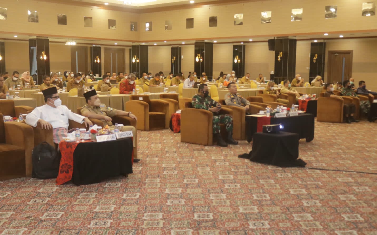 Wakil Bupati Siak, Husni Merza hadiri rapat sosialisasi dan koordinasi serta meresmikan Tim RGRM

