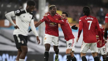Manchester United menangi laga ketat kontra Fulham. (Foto: Getty Images/Pool)