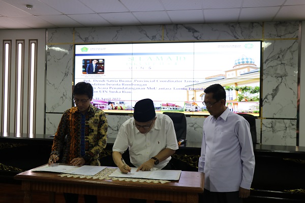 Tanoto Foundation dan UIN Suska Riau sepakat memperpanjang kerja sama penguatan kapasitas para calon guru dan dosen.