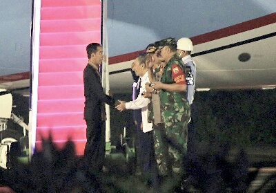 Presiden Jokowi tiba di Pekanbaru disambut Gubri dan Forkopimda Provinsi Riau.