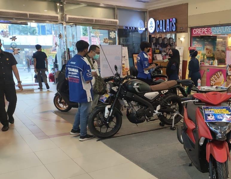 Pameran Yamaha di Mall Pekanbaru.