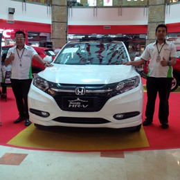 Honda HR-V saat dipamerkan di Mal Ska, Pekanbaru