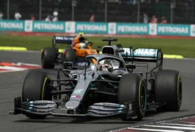 Lewis Hamilton keluar sebagai yang tercepat di kualifikasi F1 GP Styria. Foto: CNNIndonesia