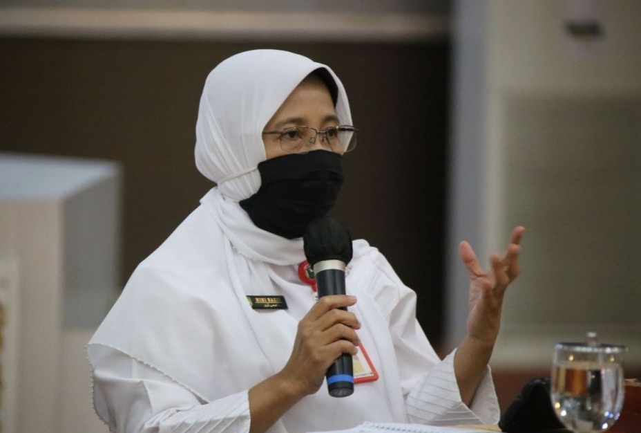 Kadiskes Riau Mimi Yuliani Nazir