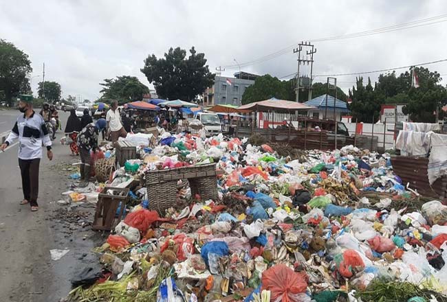 ilustrasi tumpukan sampah di Pekanbaru