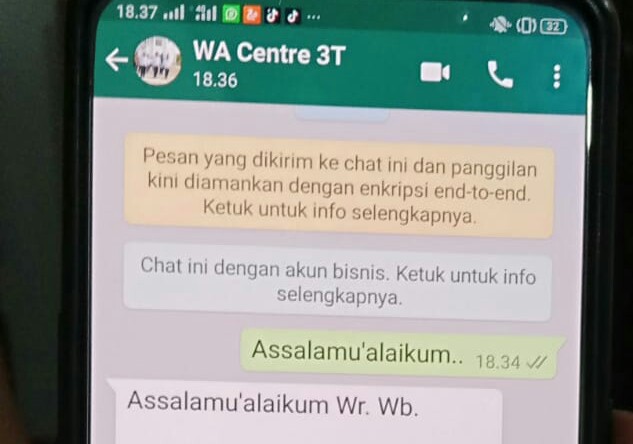 Aplikasi WhatsApp (WA) untuk layanan publik.