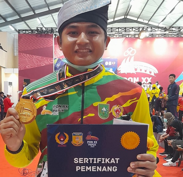 Dwi Angga Mayudha, atlet Anggar Riau yang juga mahasiswa Fakultas Ekonomi dan Bisnis Universitas Islam Riau