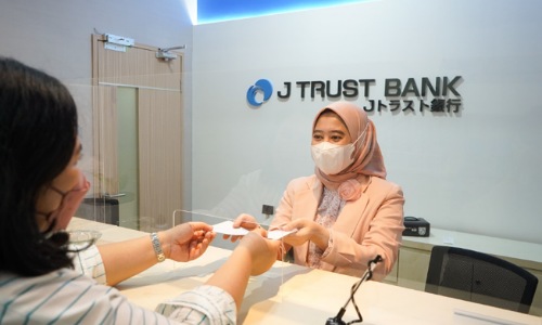 J Trust Bank.(foto: istimewa)