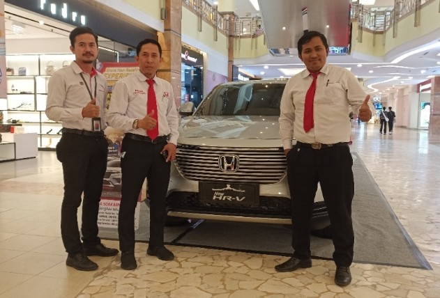 Honda Soekarno Hatta pameran di Mal SKA Pekanbaru (foto/rahmat)