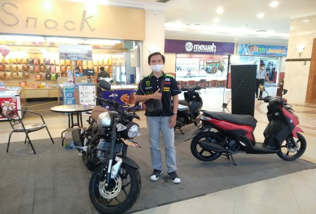 Pameran motor Yamaha di Mal Pekanbaru.