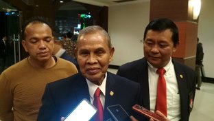 Ketua Umum KONI Riau Iskandar Hoesin