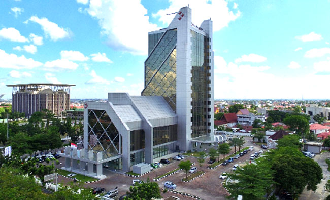 Menara Dang Merdu Bank Riau Kepri.
