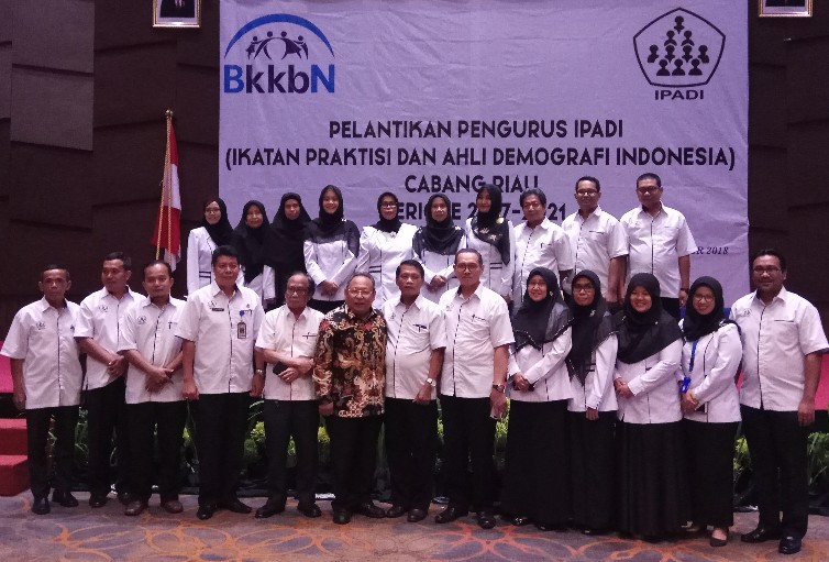 Pengurus IPADI Riau periode 2018/2021 yang diketuai Prof Harlein.