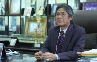 Mantan rektor Universitas Riau (Unri) Prof Ashaluddin Jalil.