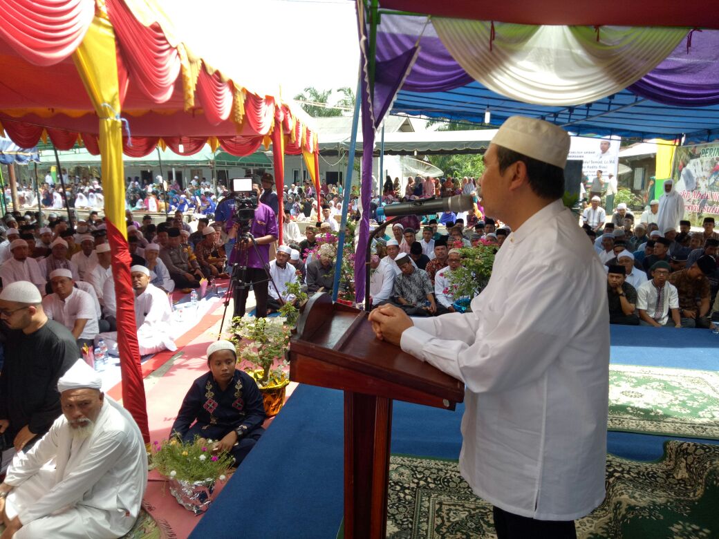 Syamsuar saat mengahdiri peringatan tahun baru Islam di Kecamatan Kubu, Kabupaten Rokan Hilir