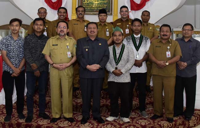 Foto bersama usai Diskusi Pelaksanaan Latihan Kader Nasional HMI, di Wisma Sri Mahkota Bengkalis, Selasa (5/11/2019).
