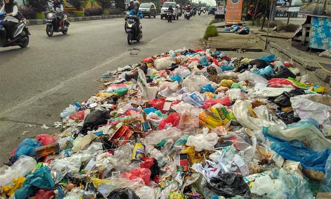 Sampah di Kota Pekanbaru.