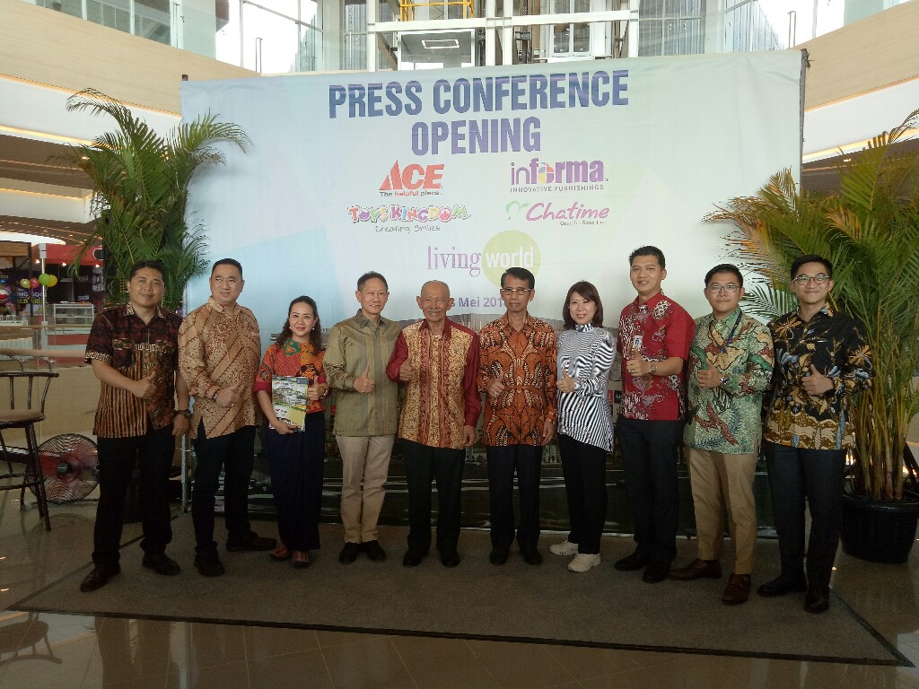 Press conference opening Living Wolrd Pekanbaru.