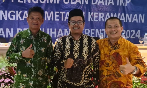 Anggota Bawaslu Riau menghadiri acara Kick Off Pengumpulan Data IKP untuk Pemetaan Kerawanan Pemilu dan Pilkada, di Jakarta.(foto: bawaslu riau)