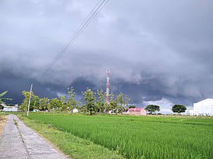 Kondisi cuaca ekstrem di Siak.(foto: diana/halloriau.com)