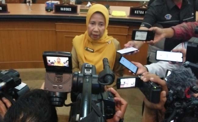 Kepala Dinas Kesehatan (Kadiskes) Riau, Mimi Yuliani Nazir 