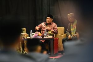 Wakil Gubernur Riau (Wagubri) Edy Natar Nasution saat memberikan pengarahan kepada 54 kafilah perwakilan Provinsi Riau, di Kota Banjarmasin Kalimantan Selatan.