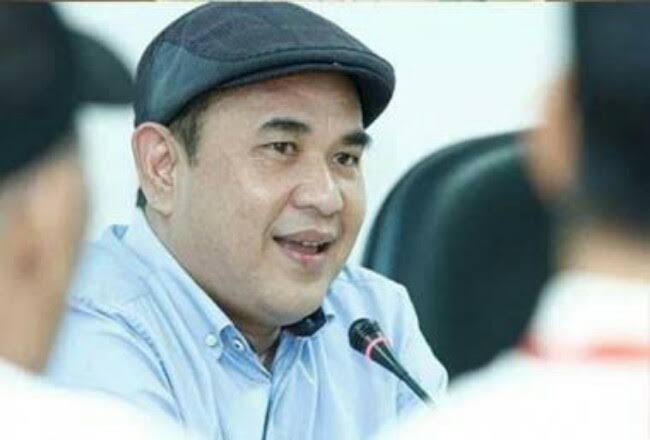 Ketua PWI Riau H. Zulmansyah Sekedang