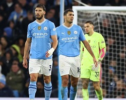 Manchester City imbang dengan Chelsea, Liverpool dan Arsenal akan memetik keuntungan. (Foto: REUTERS/CARL RECINE)
