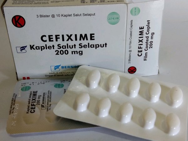 Trihydrate obat mg 200 cefixime kapsul Rumus Obat