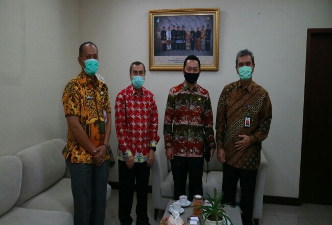 Gubernur Riau Syamsuar saat berkunjung ke Dirjen SDA di Jakarta.