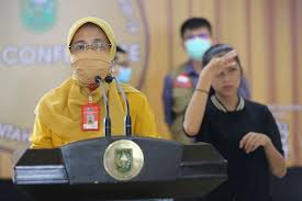 Kadiskes Riau, Mimi Yulianis Nazir