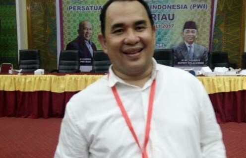 Ketua PWI Riau H Zulmansyah Sekedang