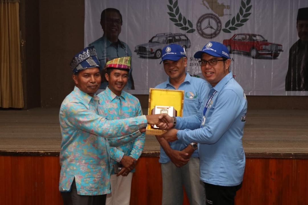 Kunjungan Mercedes-Benz Club Indonesia (MBCI) Regional Sumatera, Sabtu (23/2/2019) ke Siak.