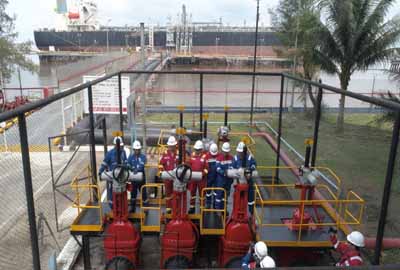 Pertamina laksanakan Lifting Perdana Minyak Mentah Bagian Chevron di Blok Rokan. Acara dipusatkan di Pelabuhan Wharf Chevron Pasific Indonesia Kota Dumai, Selasa (15/1/2019).