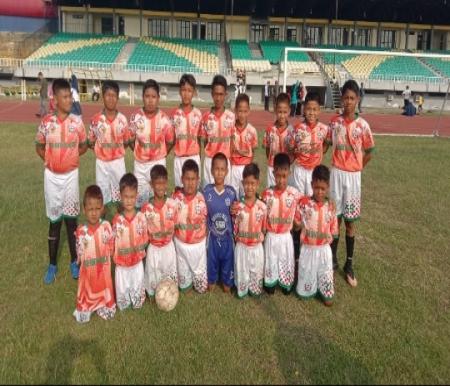 Tm sepak bola U-12 tahun SSB Bintang Muda Bagansiapiapi (foto/zal)