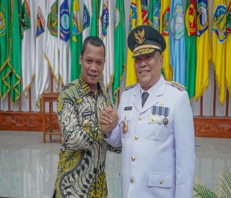 Pj Walikota Pekanbaru, Muflihun sebut SF Hariyanto sebagai sosok berpengalaman yang pantas pimpin Riau (foto/ist)