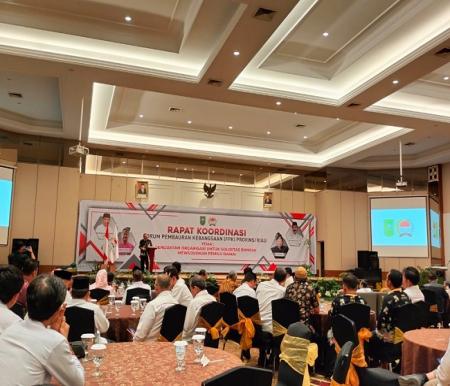 Rapat Koordinasi (Rakor) FPK Provinsi Riau di Hotel Mutiara Merdeka Pekanbaru, Kamis malam (23/11/2023)