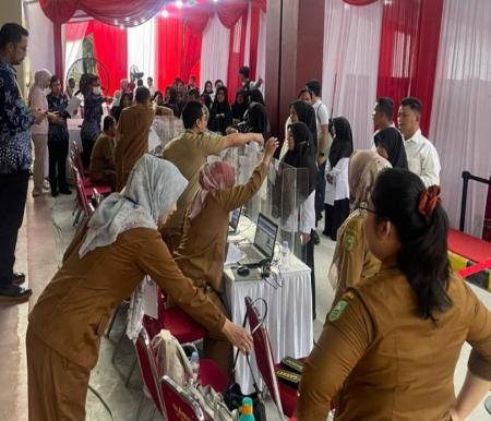 Peserta ikuti Ujian Seleksi Kompetensi PPPK Pemprov Riau di Unri (foto/int)