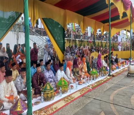Pj Walikota Pekanbaru, Muflihun hadiri kegiatan Petang Belimau di Rumah Singgah Tuan Kadi.(foto: dini/halloriau.com)