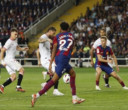 Barcelona vs Sevilla tersaji dalam lanjutan Liga Spanyol. 