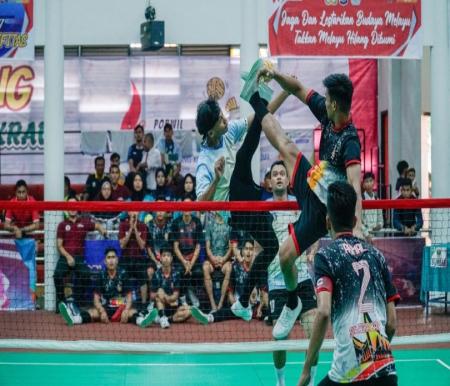 Tim takraw Riau gagal melaju ke final sekaligus gagal lolos PON pada nomor double tim putra (foto/rahmat)