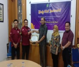 Mahasiswa Petik STAIN Bengkalis bersama Pimpinan Metro Riau (foto/bayu)