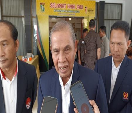 Ketua KONI Riau, Iskandar Hoesin.(foto: rahmat/halloriau.com)