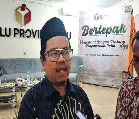 Ketua Bawaslu Riau Alnofrizal 